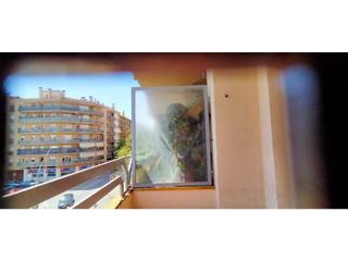 Etagenwohnung  N/a. Piso en venta en salt  4 habitaciones  al frente  amplio balcónt
