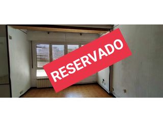 Etagenwohnung  Calle montseny-sta eugenia. Piso en venta en girona  santa eugenia  a reformar  entrada solo