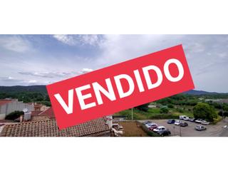 Piso  Calle triassa. Piso en angles  girona  amplio y luminoso  3 habitaciones  entra