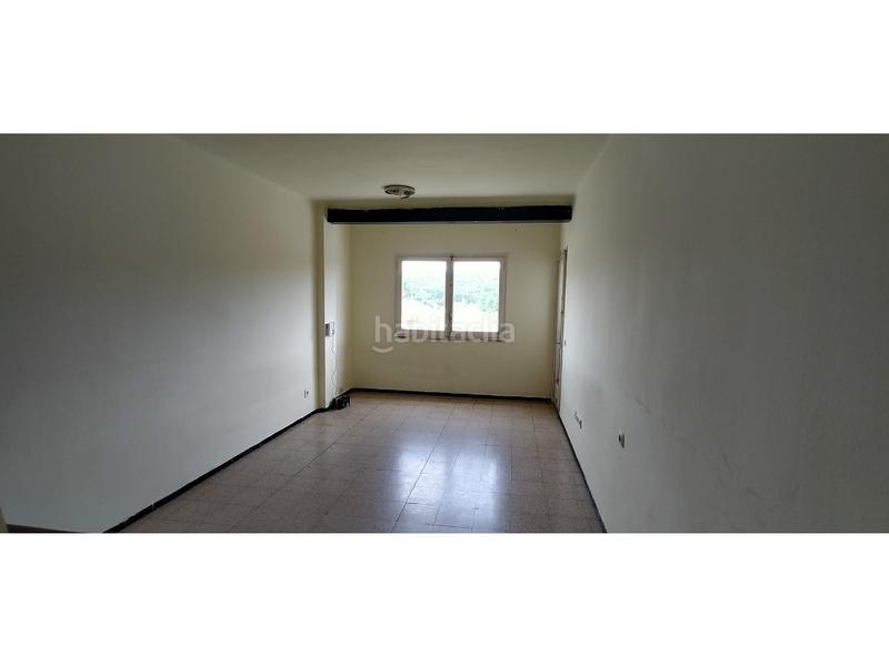 Foto 5e6f0da7-1d0f-43f6-9c21-fef95f2fa5a0. Piso  en angles girona amplio y luminoso 3 habitaciones precio 100 x 100 financiado en Anglès