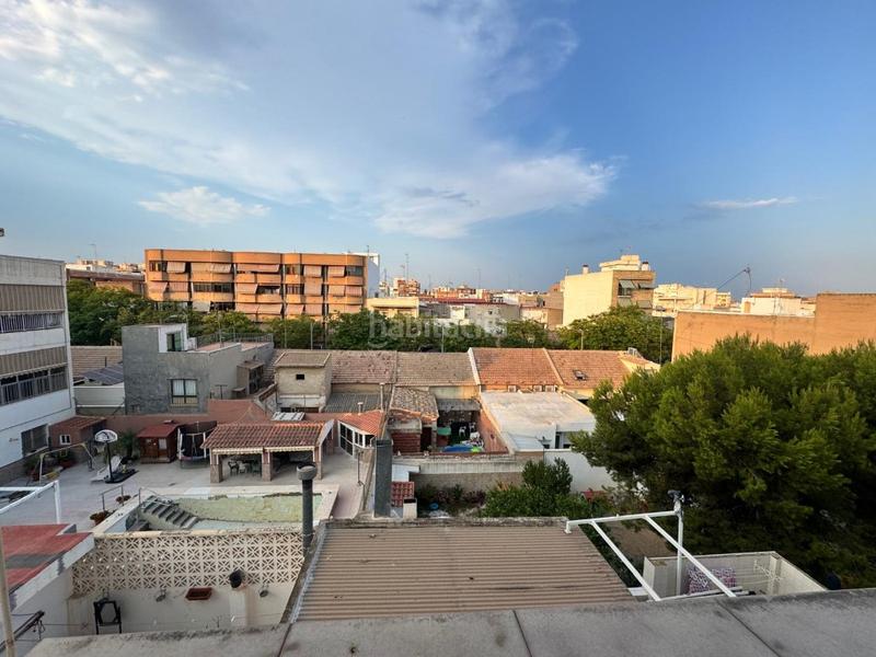 Foto 4633f520-fd64-4dc0-b29a-cbb1e13c8e05. Piso san vicente del raspeig piso exterior de 4dormitorios con terraza 3planta con ascensor en Sant Vicent del Raspeig
