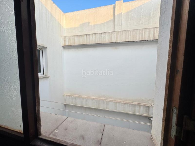 Foto c914ab9d-c6e1-48b6-9c2d-75c50eb7ac37. Piso san vicente del raspeig piso exterior de 4dormitorios con terraza 3planta con ascensor en Sant Vicent del Raspeig