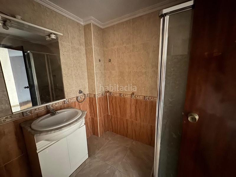 Foto d286412e-446f-4656-93b7-ffb6be49fce0. Piso san vicente del raspeig piso exterior de 4dormitorios con terraza 3planta con ascensor en Sant Vicent del Raspeig