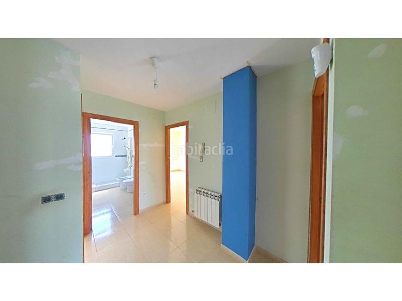 Foto 5ca30801-4209-48cc-b9a9-ca1b82ce937a. Casa adosada  con garaje en Palafolls