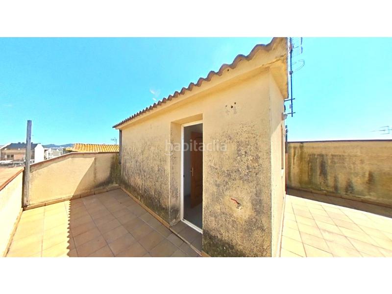 Foto c68001f6-b36e-4a84-9db5-22cc5f940f61. Casa adosada  con garaje en Palafolls