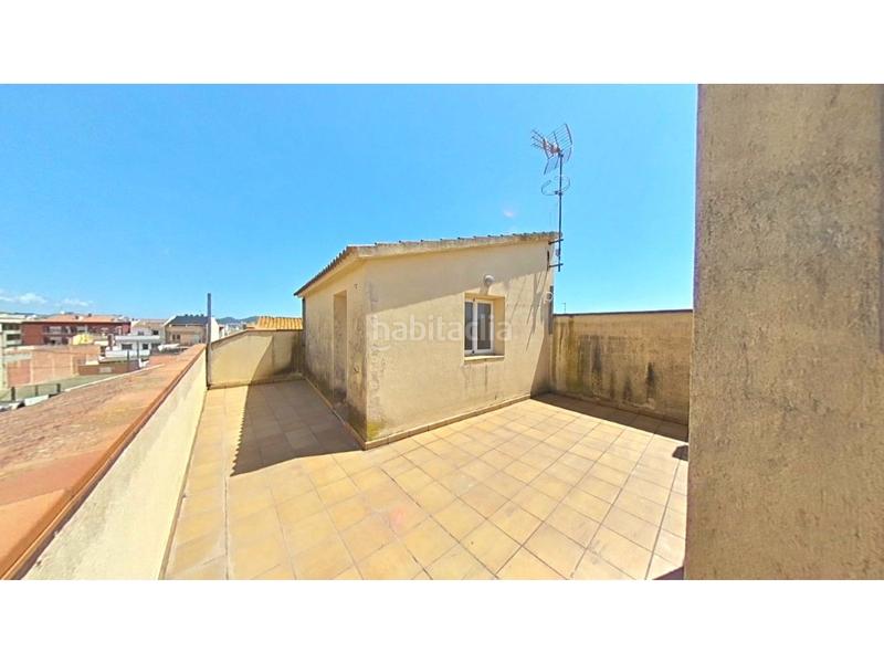 Foto d782b5ea-1349-44b1-aba3-34fddbf48892. Casa adosada  con garaje en Palafolls