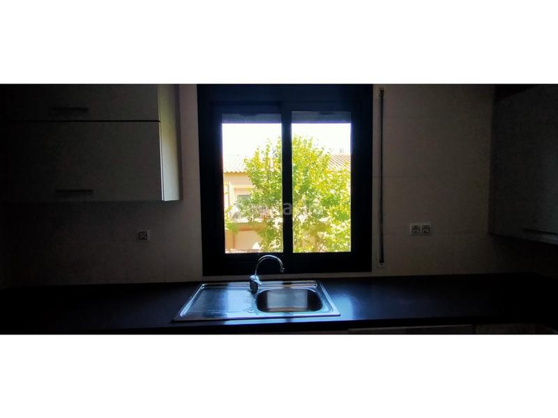 Foto 7eed9088-dc0f-4337-9da1-efe5bb8737ac. Piso  con balcon terraza y parking en excelente estado para entrar ya 3 dormitorios dos baños financiación 100 del en Palafrugell