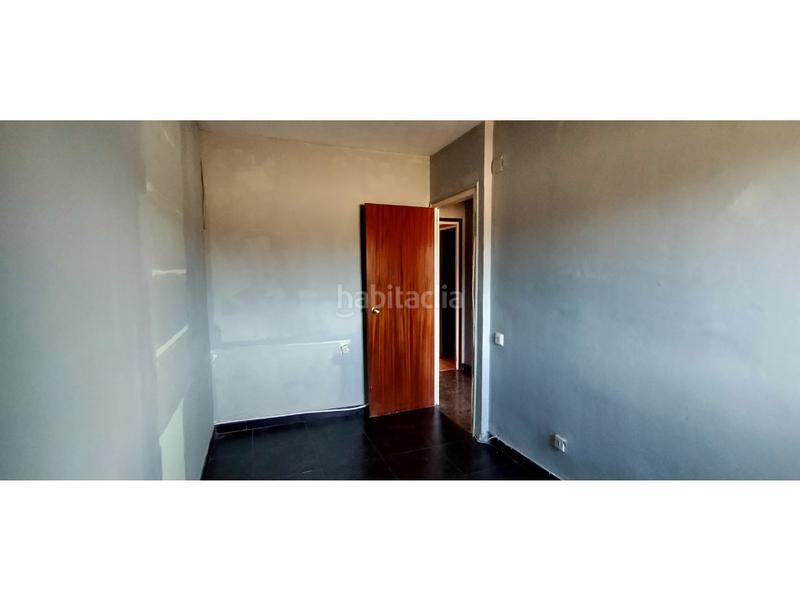 Foto 2d2bbe7f-5d44-4792-9653-16c9ef96db85. Piano terra in Eixample-Horta Capallera Figueres