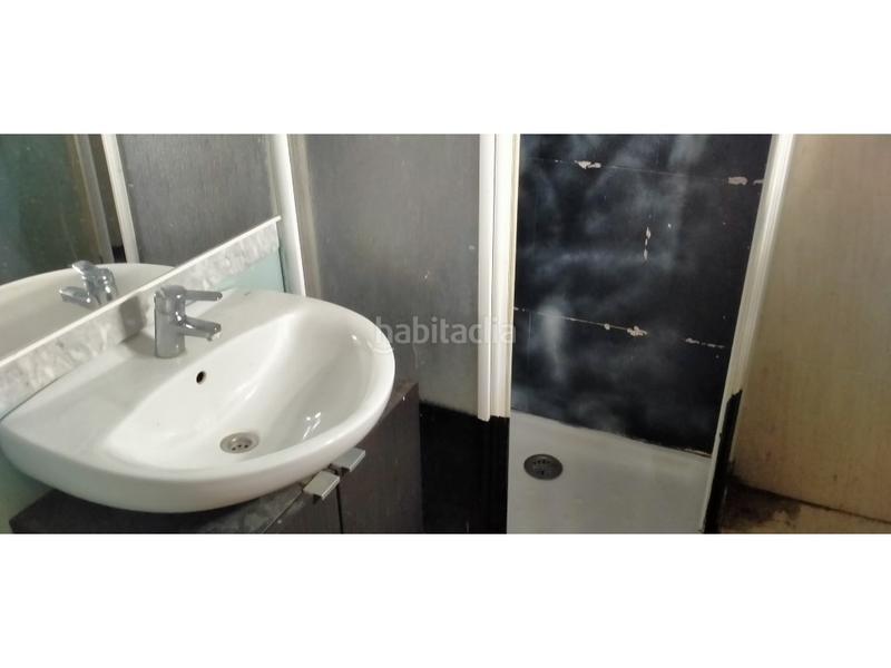 Foto e4ad30c6-87f7-49f7-b889-7c5071e44484. Piano terra in Eixample-Horta Capallera Figueres