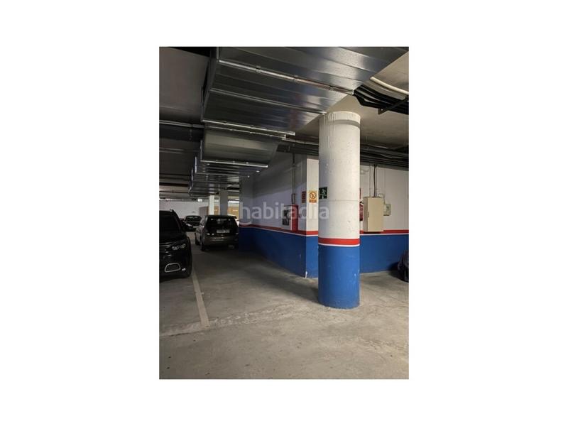 Foto 62008a5f-8824-43ac-8565-18cc88063096. Autoparkplatz in Pla d'en Boet Mataró