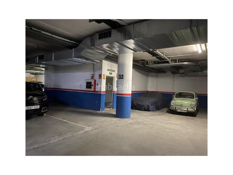 Foto 8cae621a-eac9-4d51-907b-e6176404a72d. Autoparkplatz in Pla d'en Boet Mataró