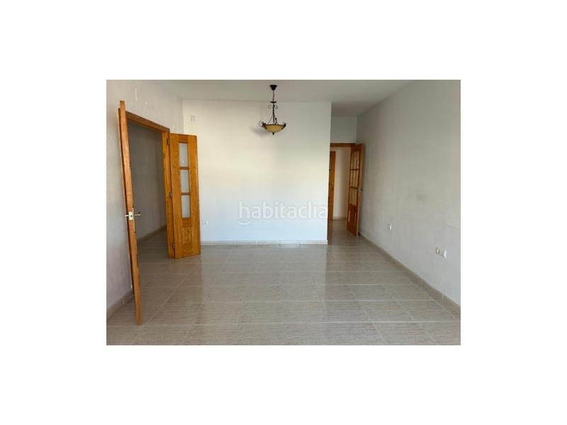 Foto 64df1781-a3bb-4ded-b0c3-912916b1b3ee. Etagenwohnung in Fortuna