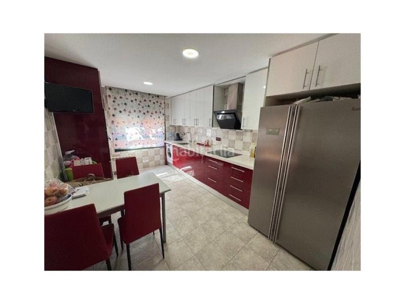 Foto 87e9b102-8eb4-4363-9283-e7f9424580ea. Casa adossada a Coma-ruga platja Coma-ruga