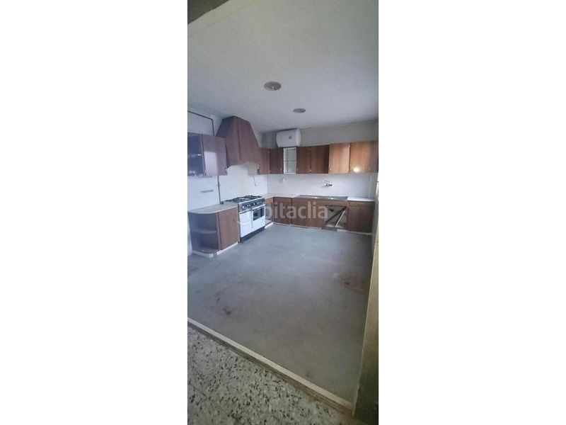 Foto dbf50270-a9dc-4648-8126-493f6da2c779. Appartamento in Borges Blanques (Les)