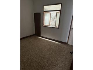 Duplex  N/a. Casa de pueblo en alcora con gran potencial en el casco antiguo.