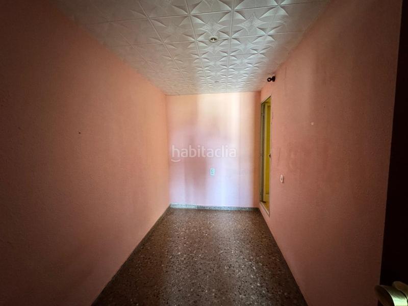 Foto 0cb34afa-b8ed-4cb8-b599-ded8d1684ae4. Piso amplio y luminoso piso en el corazón de santa bárbara!! en Santa Bàrbara