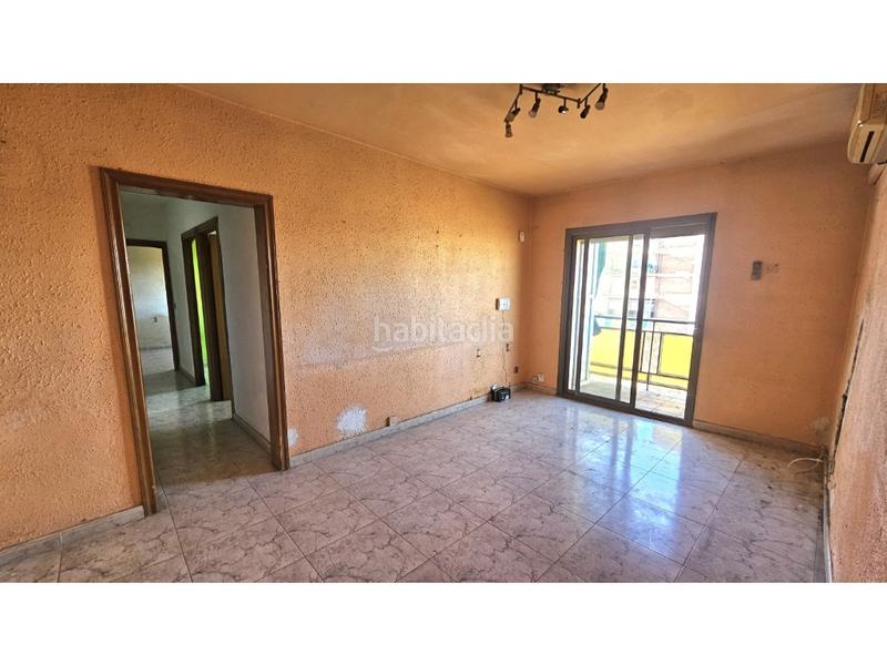 Foto 0bb94417-0ba7-42f5-8b1a-f734f3f09f56. Pis a Sant Joan Baptista Sant Adrià de Besòs