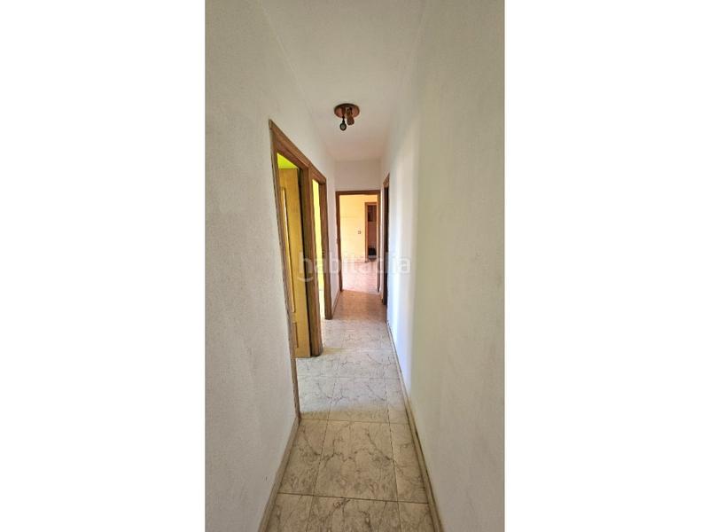 Foto d0d6d0bd-2ce4-4fbb-9aaa-7e01ababe771. Pis a Sant Joan Baptista Sant Adrià de Besòs