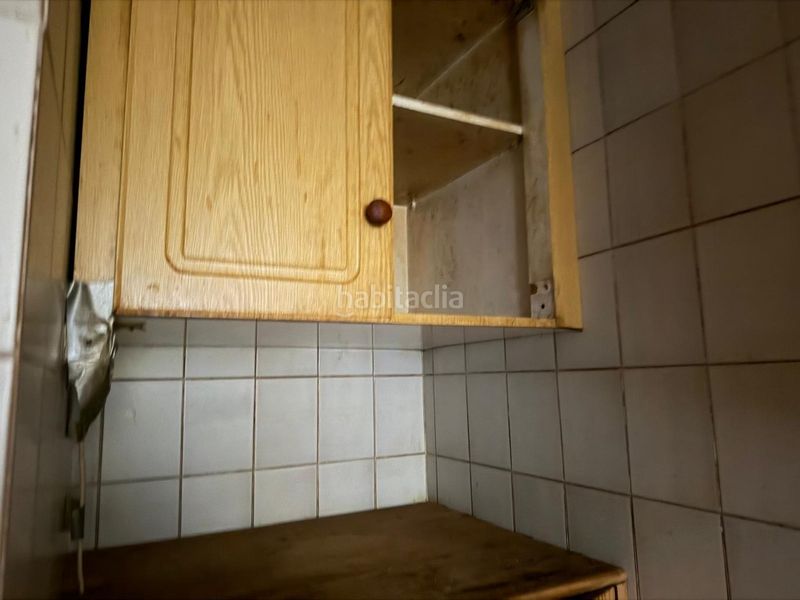 Foto b66e8d5a-a913-4981-b52e-01445c2393de. Pis a Els Orriols Valencia