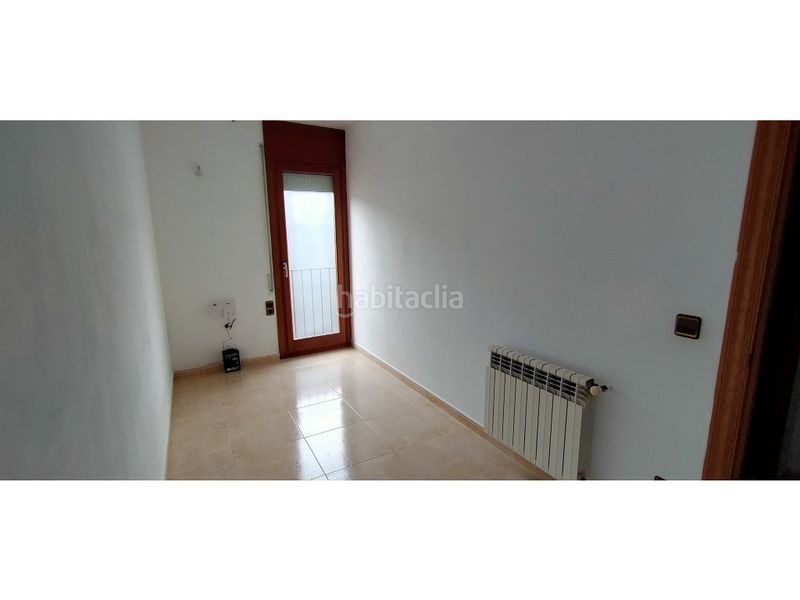 Foto 043f0e47-6be7-477b-974f-50f63ba2bebc. Casa con parcheggio in Olot