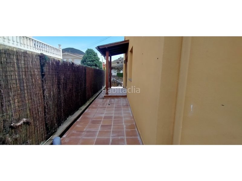 Foto 6c87a3f8-dcf4-4d54-938f-f51a81c99050. Casa con parcheggio in Olot