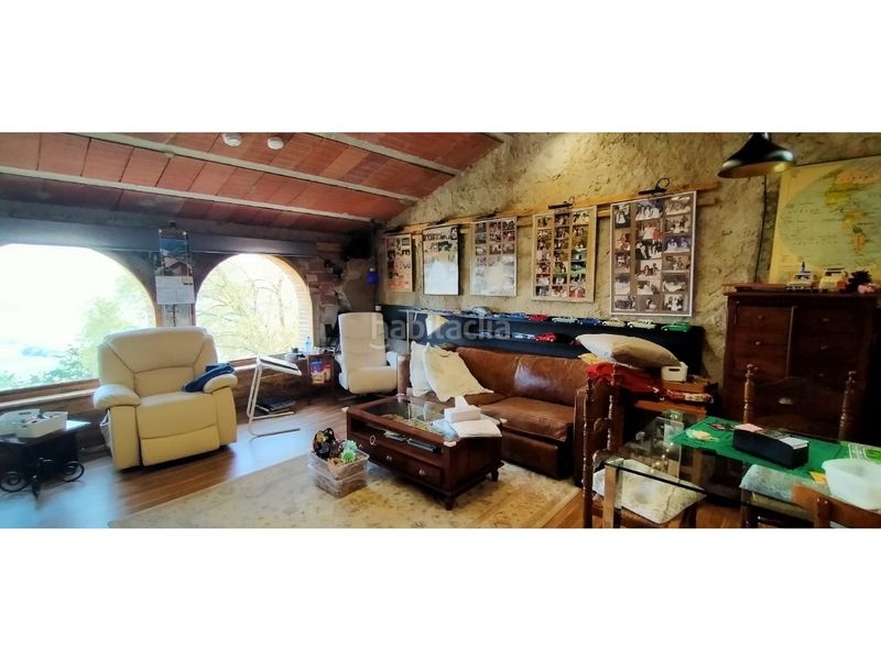 Foto 39feebef-f387-4a0a-8dba-f4e8fd876a8e. Masia a Amer