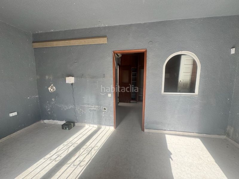Foto 71ec9f44-36cd-47ab-a90f-0ac212ba147a. Semi detached house in Centro - Muelle Pesquero Torrevieja