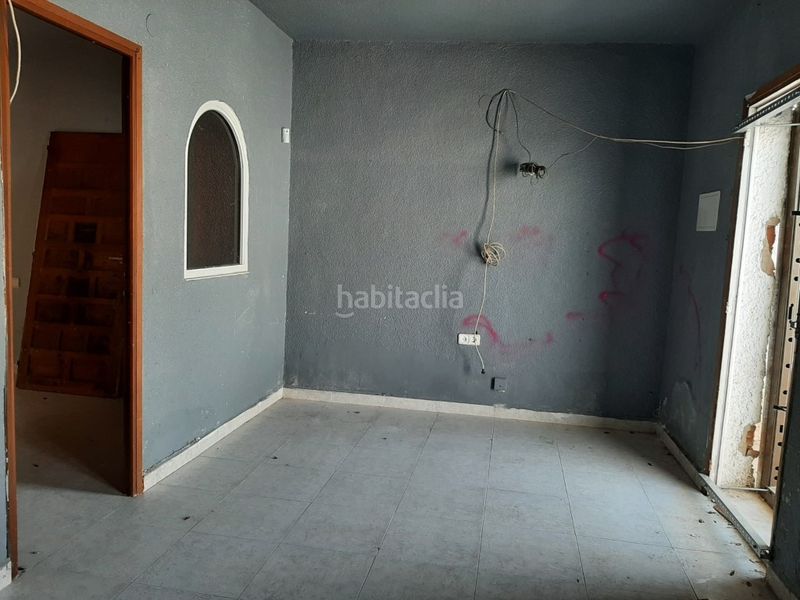 Foto ae4890d3-197b-485e-9292-80eda205cd31. Semi detached house in Centro - Muelle Pesquero Torrevieja