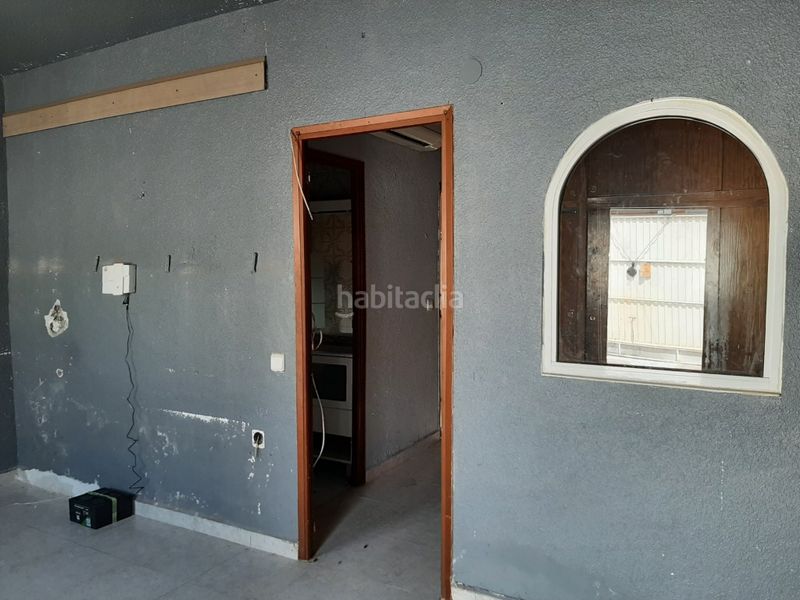 Foto d8cd0e22-074f-4a6c-b48c-810cff9b8f99. Semi detached house in Centro - Muelle Pesquero Torrevieja