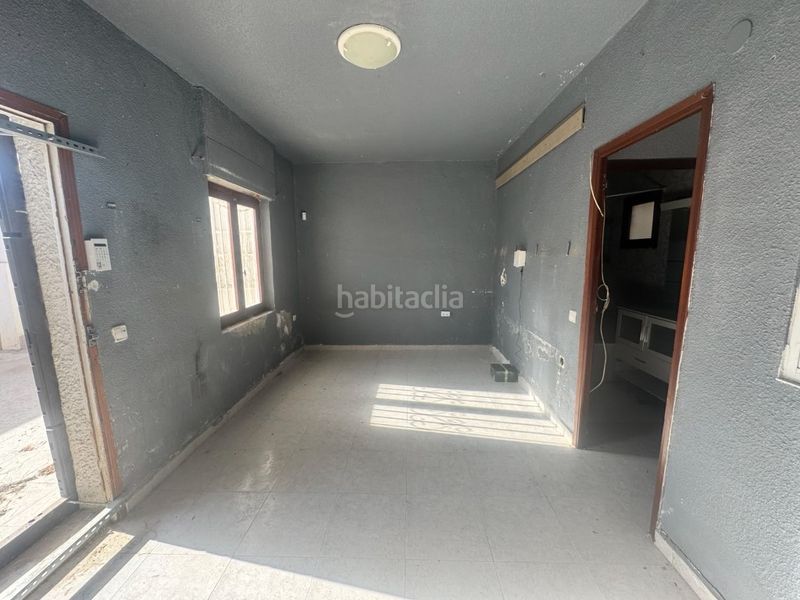 Foto f614cad8-2dba-4654-9b24-9973e7d21be2. Semi detached house in Centro - Muelle Pesquero Torrevieja