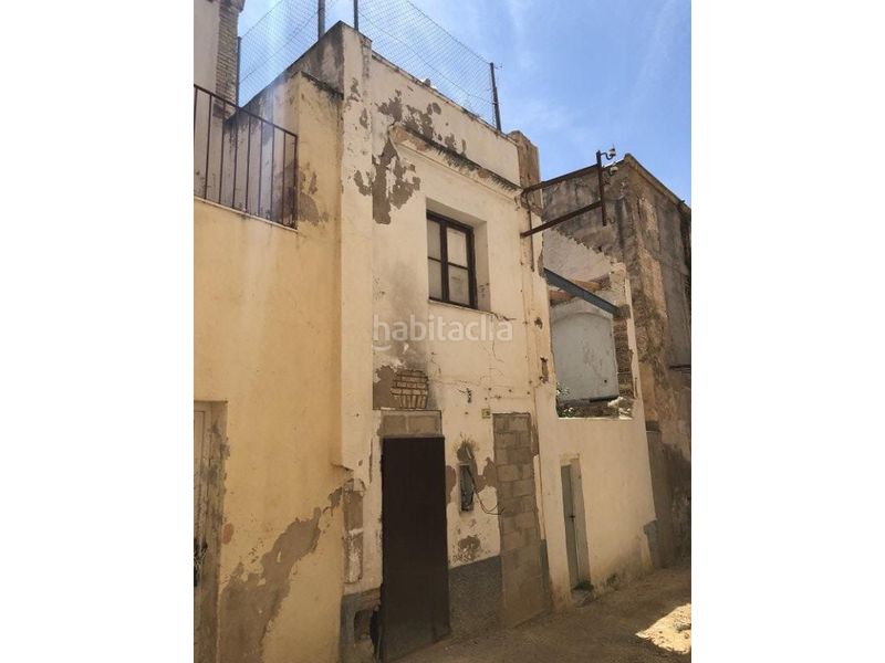 Foto 1978bc3c-dad9-4da3-a8bc-4a3608b411a8. Casa a Centre Tortosa