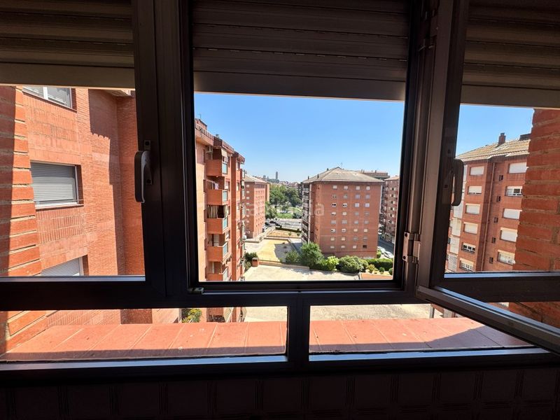 Foto be292335-39ba-4817-aef2-8c48c4de77f5. Flat with parking in Mariola Lleida