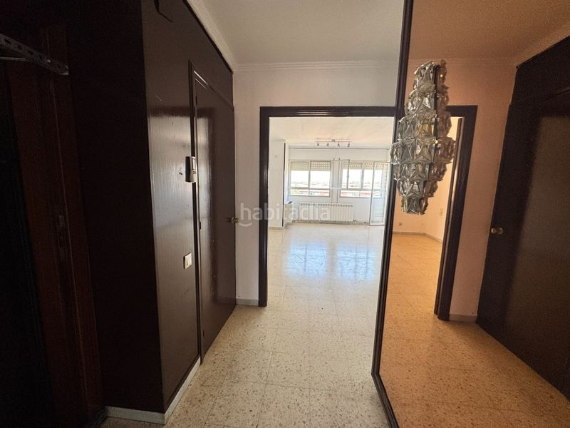Foto e97ad240-bc7f-4deb-a76a-1d6d16729feb. Flat with parking in Mariola Lleida
