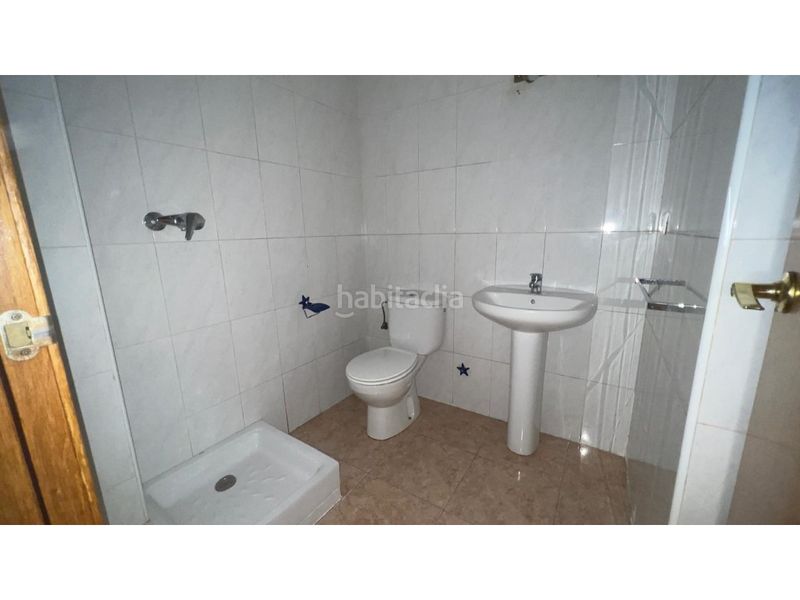 Foto fef8e628-fbfe-4ad8-9bdd-d92c97868d6e. Pis amb aparcament a Valls