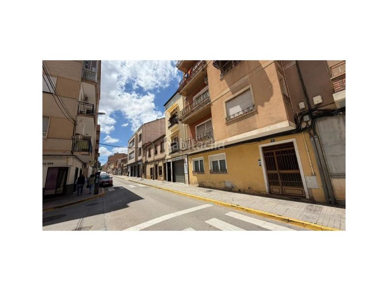 Foto b13b832d-d968-4df4-a23d-e81527a43631. Pis a Almansa