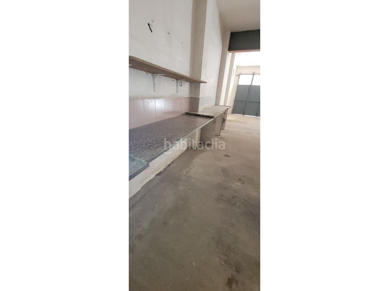 Foto b4a531c2-3573-402d-841e-defaad05304a. Local comercial a Bellcaire d´Urgell