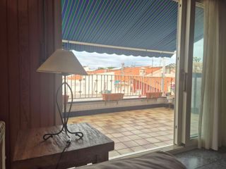 Rent Penthouse  Calle romani. Alquiler temporal de atico en calella