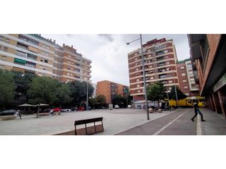Appartement  Calle pr francesc macia. Piso en venta en salt  plaça libertad  2 habitaciones con b alco