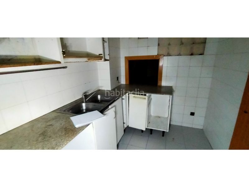 Foto cc266564-1553-45bf-856c-b6f0416a45a6. Flat in Centre Salt