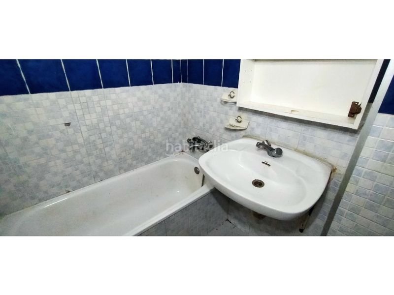 Foto f1666e9f-48db-4f44-ba2a-993bea7f5cdd. Flat in Centre Salt