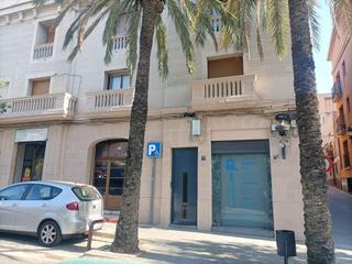 Location Local commercial  Del mur. Local alquiler en el mur