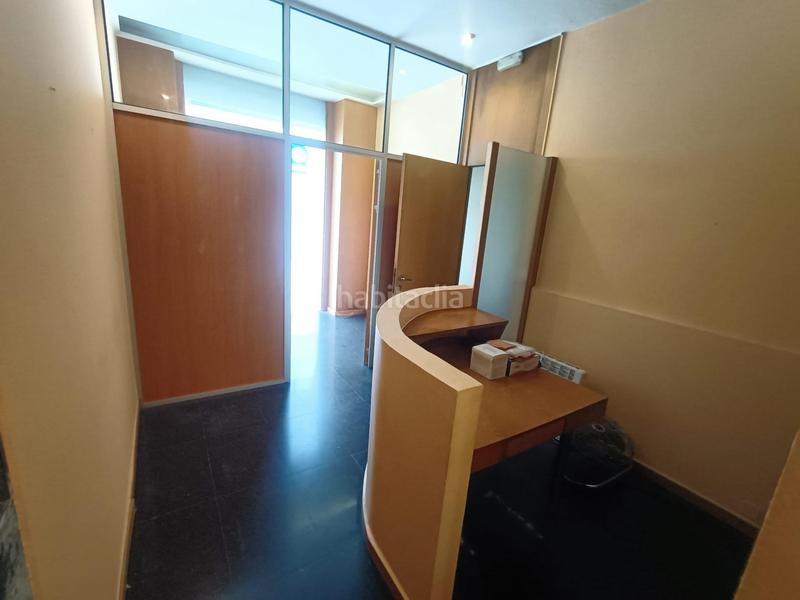Foto fd0899c2-5bdf-49ec-b154-48d6ebe5d1a9. Location local commercial dans Martorell