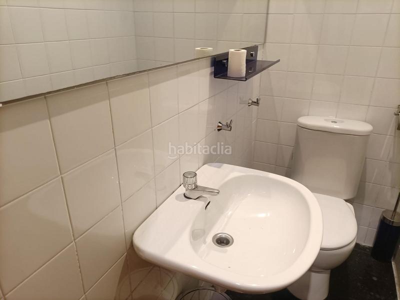 Foto ffcda44a-6d6c-4ee9-b9f3-3fa66c1cbf64. Location local commercial dans Martorell