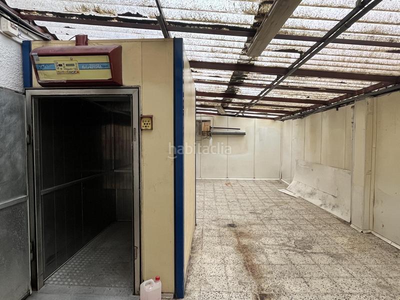 Foto 74cd72d0-10b8-496a-8bb3-869fe621c6f5. Rent business premise in Nucli Urbà Esparreguera