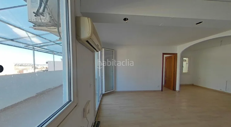 Foto e990ee2b-101a-4123-8f32-41ec3b006cb7. Piso oportunidad inversionistas, en Nucli Urbà Esparreguera