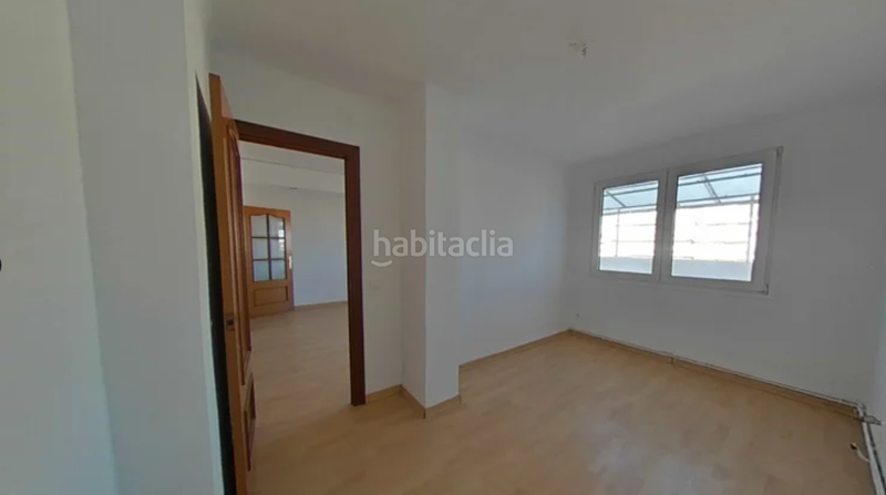 Foto f51c20f1-a7b8-48b2-9e0f-1044c31d2996. Piso oportunidad inversionistas, en Nucli Urbà Esparreguera