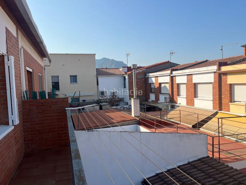 Foto 1b915d5d-8fd4-452c-9fb1-d4cea35b74c6. Casa adossada amb calefacció aparcament a La plana Esparreguera