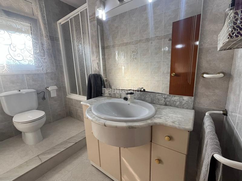 Foto 245e0ec6-7341-40d6-853f-23a34b7f6225. Casa adossada amb calefacció aparcament a La plana Esparreguera