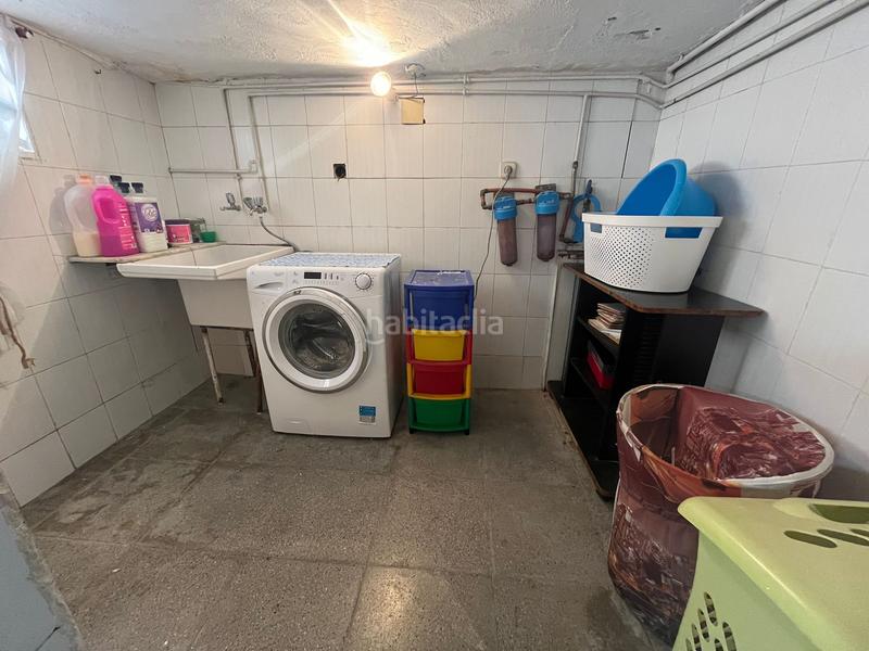 Foto 5efe1ffc-0f1f-4a62-8bb7-9228cd8fb0d4. Casa adossada amb calefacció aparcament a La plana Esparreguera