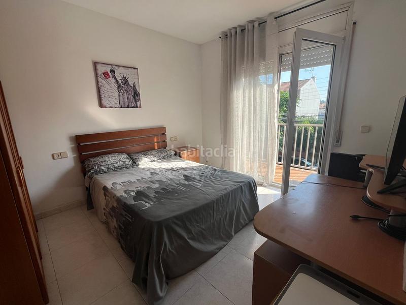 Foto cfad980c-897b-45f6-90ff-ae18dffe3329. Casa adossada amb calefacció aparcament a La plana Esparreguera